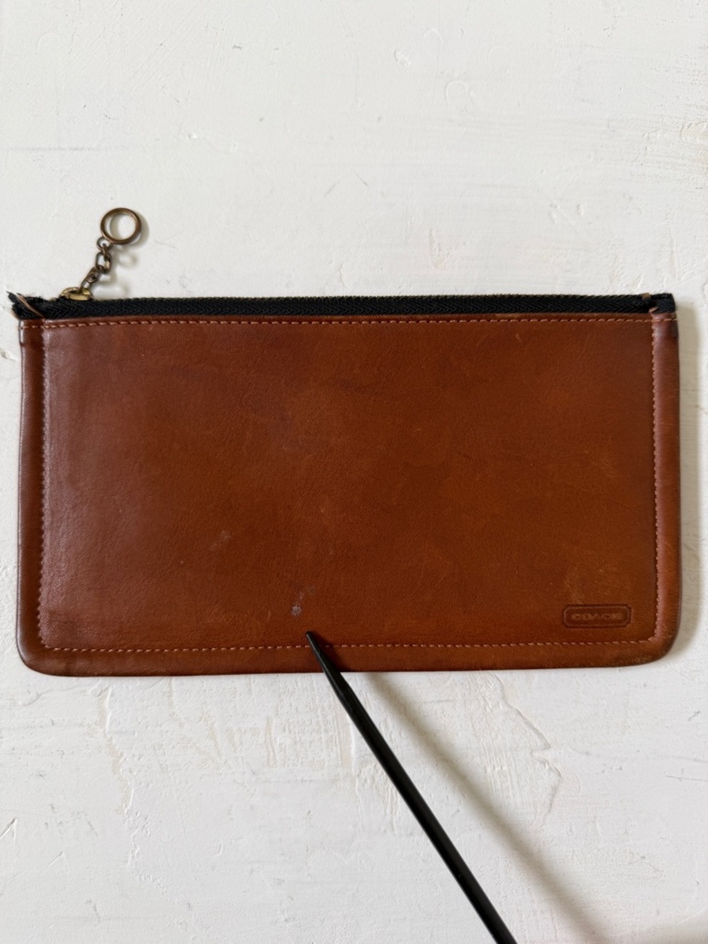 Vintage COACH Skinny British Tan Envelope Case Zip Utility Pouch - Picture 3 of 9